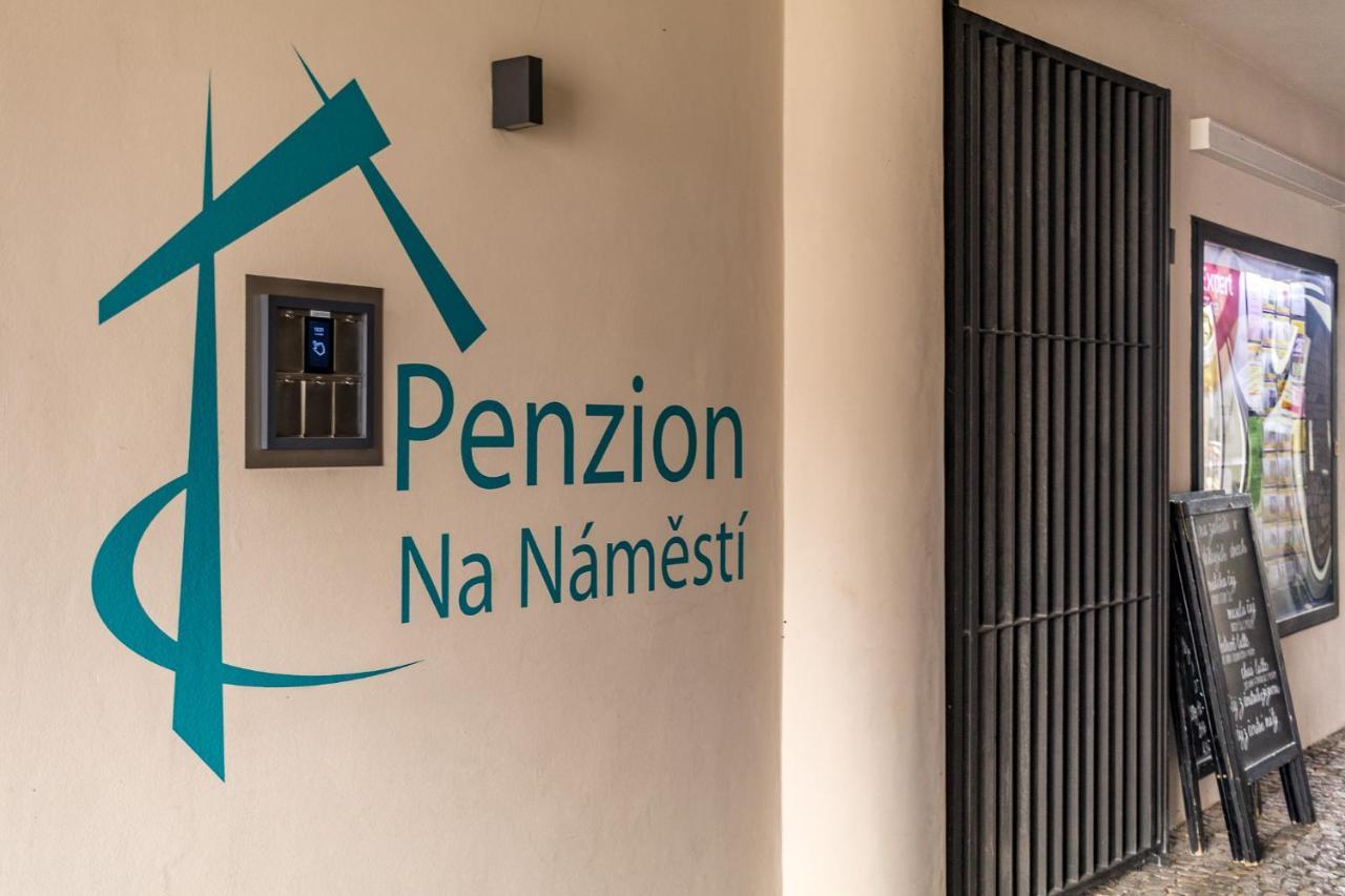 Penzion Na Namesti Dvůr Králové nad Labem المظهر الخارجي الصورة